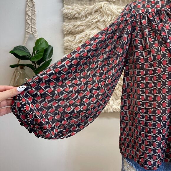 OU Chiffon L/S Sheer Top - Picture 5 of 13